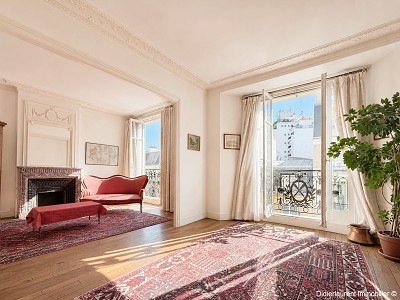 Appartement 5 pièces - 3 chbr à vendre 